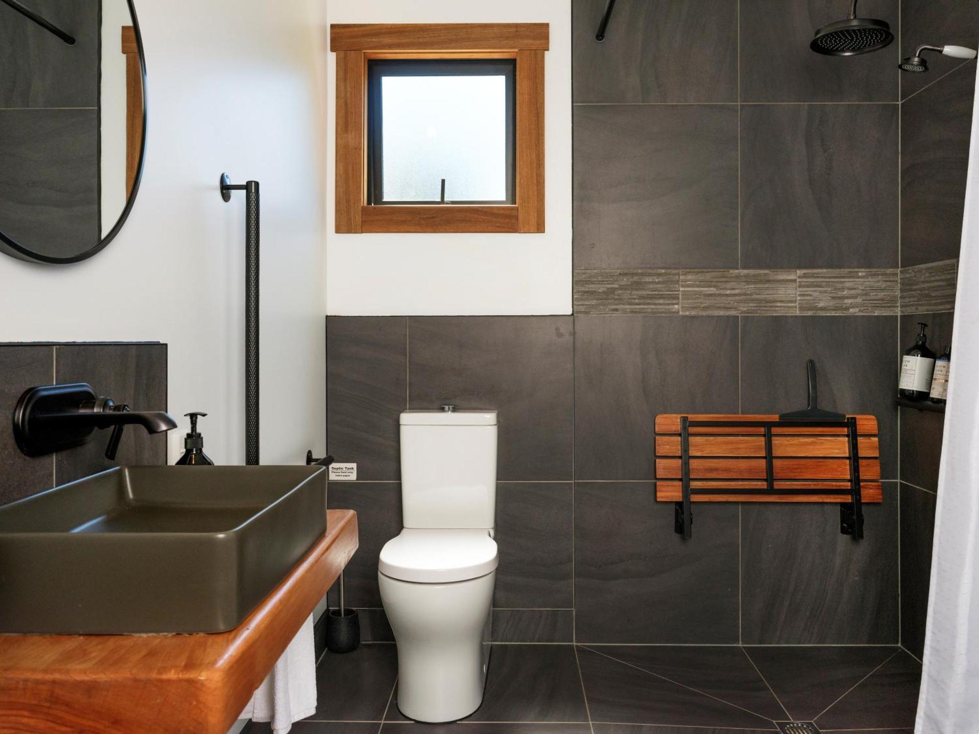 Black Cottage Boutique Acommodation Havelock North Ngoại thất bức ảnh
