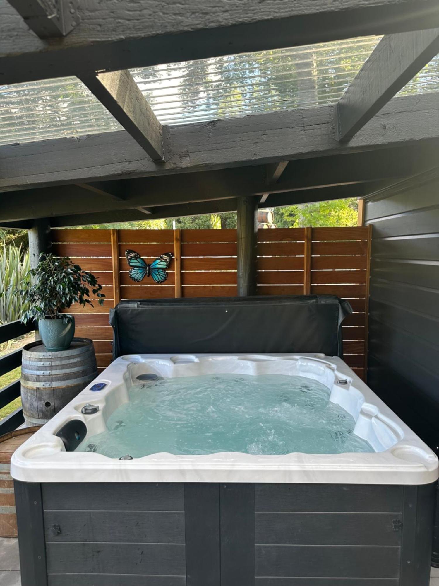 Black Cottage Boutique Acommodation Havelock North Ngoại thất bức ảnh